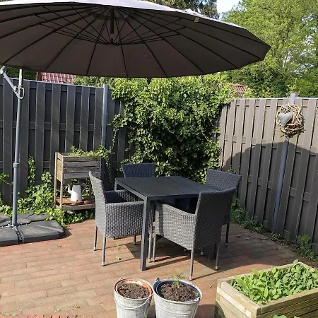 Schoenes Am Weser-radweg Minden (North Rhine-Westphalia)